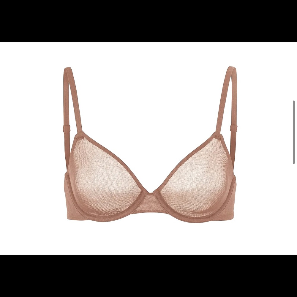 NWT | SKIMS underwire mesh bra 32C